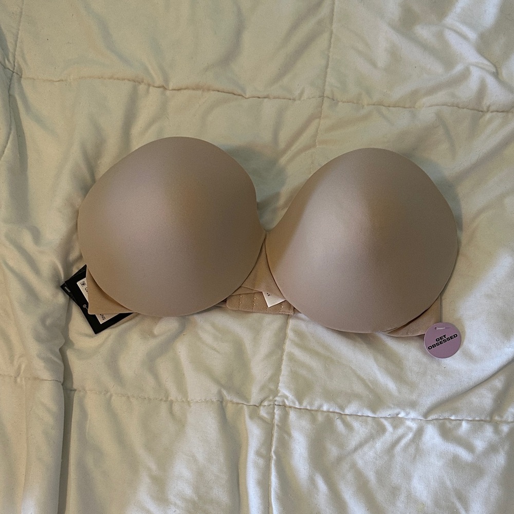 Maidenform Cream Strapless Bra